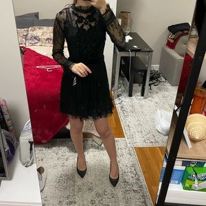 Zara - beautiful detail dress